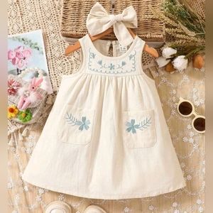 Sleeveless Swing Dress Cream w/ embroidery flowers Dress Size 18-24m